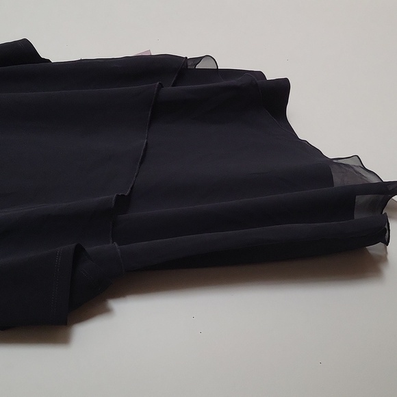 Black Women's Top NINA LEONARD with TAGs hard to find - Picture 8 of 9